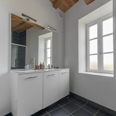 Hameau Grande Varenne - De Charme Avec Piscine * Charroux-dʼAllier