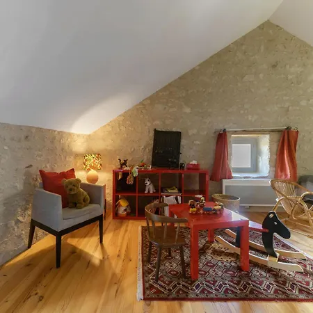 펜션 Hameau Grande Varenne - De Charme Avec Piscine *