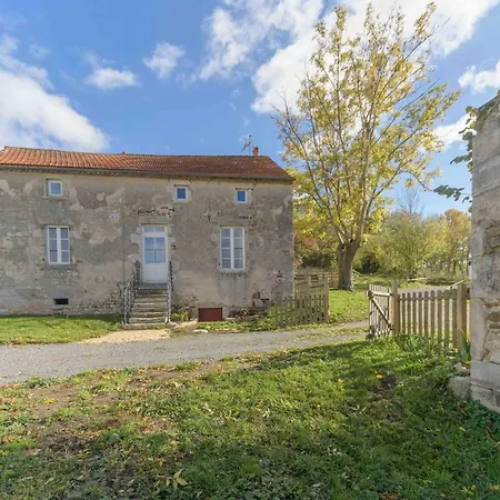 Hameau Grande Varenne - De Charme Avec Piscine Charroux-dʼAllier