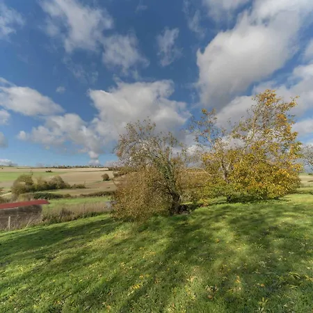 Hameau Grande Varenne - De Charme Avec Piscine