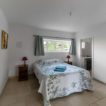 Hameau Grande Varenne - De Charme Avec Piscine Charroux-dʼAllier