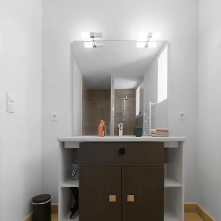 Hameau Grande Varenne - De Charme Avec Piscine * Charroux-dʼAllier