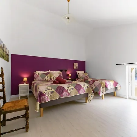 Hameau Grande Varenne - De Charme Avec Piscine 펜션 Charroux-dʼAllier