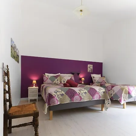 Hameau Grande Varenne - De Charme Avec Piscine Charroux-dʼAllier